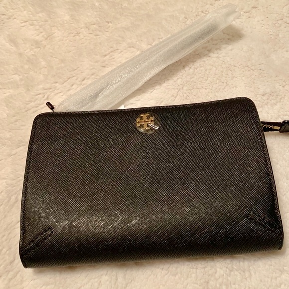 ✅SOLD ✅Tory Burch Robinson Saffiano Wristlet - Picture 2 of 8